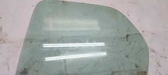 Citroen Xsara Picasso Rear door window glass