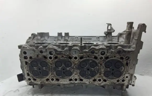 Mazda 3 II Engine head R2AA10100 KNG38719