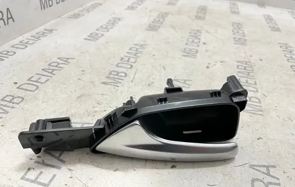 Mercedes-Benz ML W166 Front door interior handle A1667600561