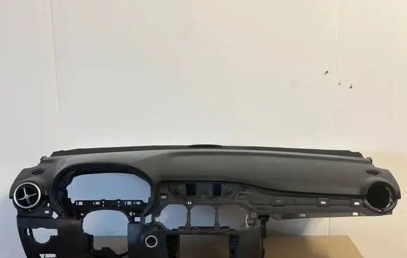 Mercedes-Benz B W246 W242 Dashboard A24668000879H68 A2466800087