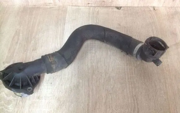 Thermostat/thermostat housing