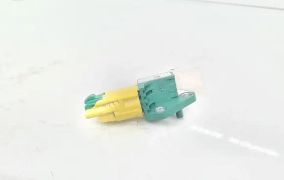 Volkswagen PASSAT B6 Airbag deployment crash/impact sensor 3C0909606