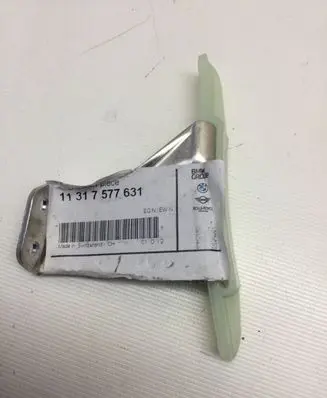 BMW 1 F20 F21 Slide rail for timing chain 7577631