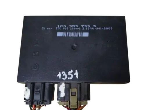 Volkswagen PASSAT B4 Comfort/convenience module 1C0959799B