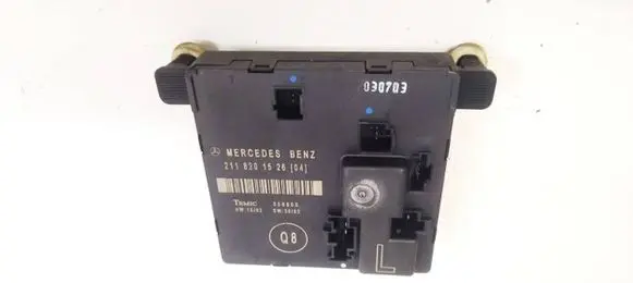 Mercedes-Benz E W211 Door control unit/module 2118201526