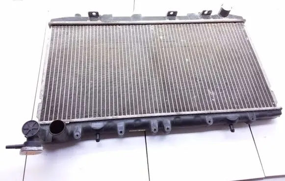 Nissan Almera Coolant radiator