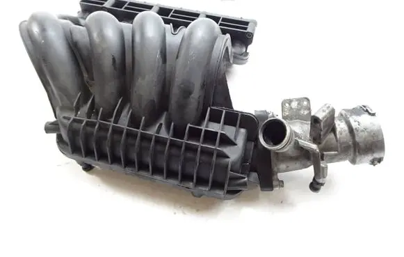 Mercedes-Benz CLC CL203 Intake manifold A61109037