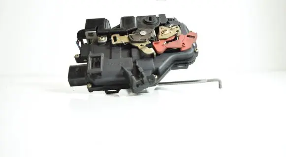 Audi A4 S4 B6 8E 8H Rear door lock 8E0839015C