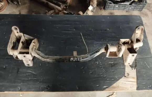 Mitsubishi Pajero Pinin Front subframe