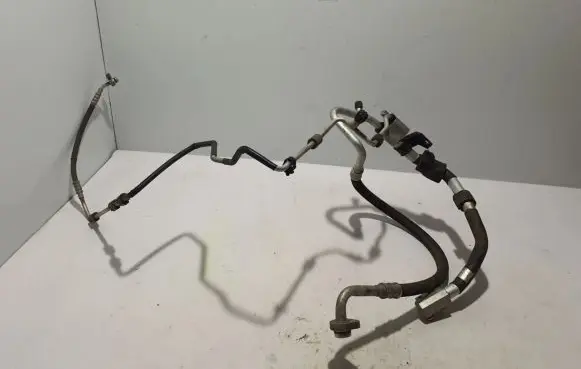 Audi Q5 SQ5 Air conditioning (A/C) pipe/hose 8R0260707J