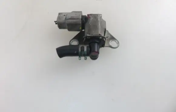Nissan Qashqai Valve vacuum K5T46695