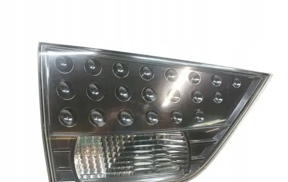 Mitsubishi Outlander Rear/tail lights