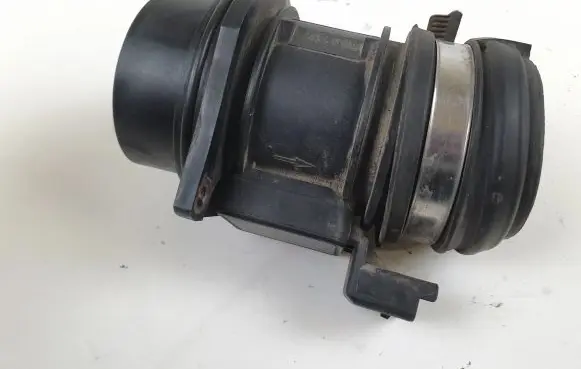 Renault Espace III Mass air flow meter 7700314057 7700314669