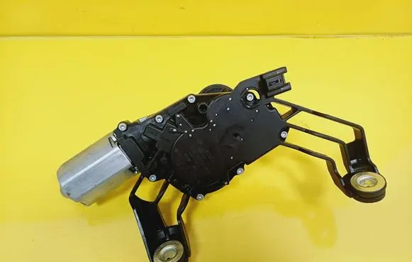 Smart ForFour I Rear window wiper motor A4548200208 0390201593