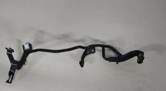 Volkswagen PASSAT CC Engine coolant pipe/hose 04L121070AB 04L121030