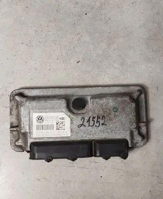 Volkswagen Golf VI Engine control unit/module 03c906024bd