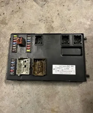 Ford Transit Comfort/convenience module 8C1T14A073CC
