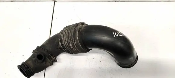Intercooler hose/pipe