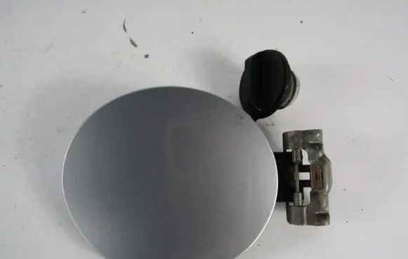 Nissan Note (E11) Fuel tank cap trim 