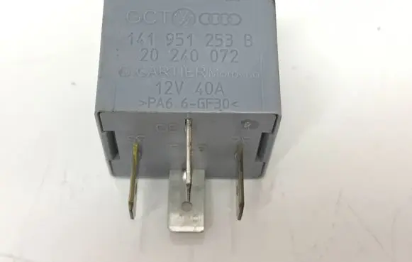 Volkswagen Polo V 6R Other relay 141951253B