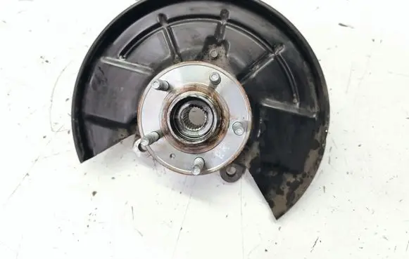 Buick Encore I Front wheel hub 95286840