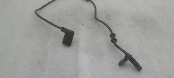 Mercedes-Benz SLK R171 ABS rear brake sensor A1715400117