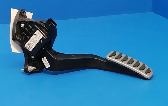 Land Rover Evoque II Accelerator throttle pedal GK7M9F836BB H2025074641