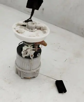 Mazda 3 I In-tank fuel pump ZY081335XF