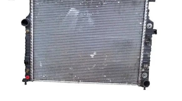 Mercedes-Benz R W251 Coolant radiator A2515000804 A2515000303