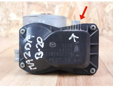 Mazda CX-5 II Electric throttle body valve PE2713640
