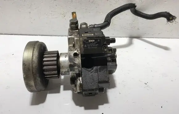 Fuel injection high pressure pump