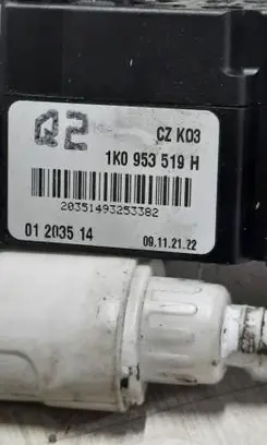 Skoda Octavia Mk2 (1Z) Wiper control stalk 1K0953519H