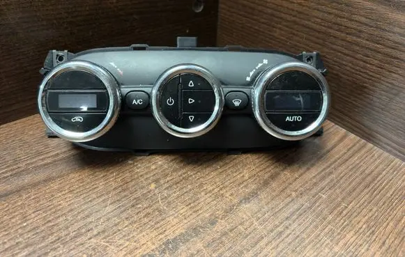 Iveco Daily 6th gen Climate control unit 104144 5801640589