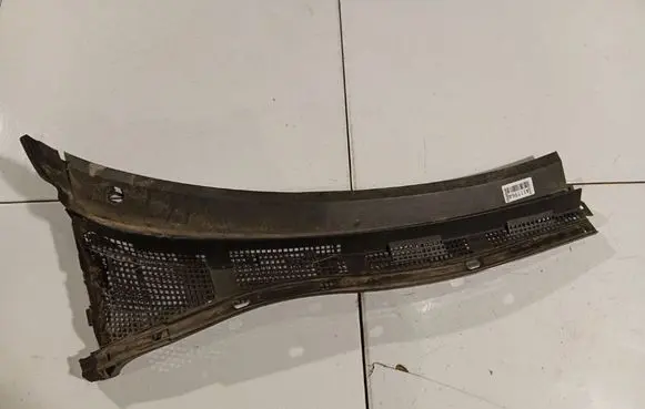 Mazda 3 I Wiper trim BP4K507R1RH