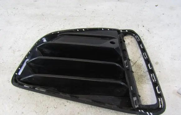 BMW 4 G22 G23 G24 G26 Front bumper lower grill 51118078605