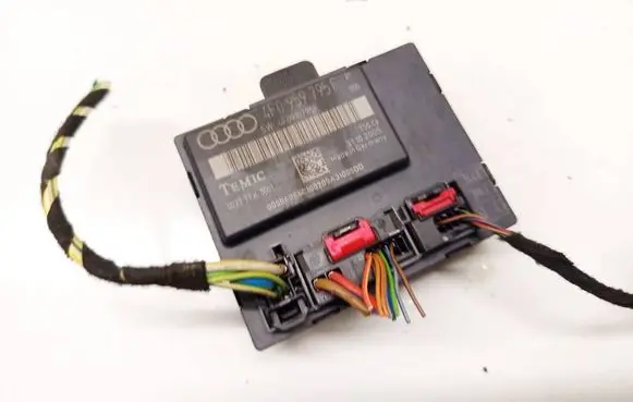 Audi A6 S6 C6 4F Door control unit/module 4F0959795F