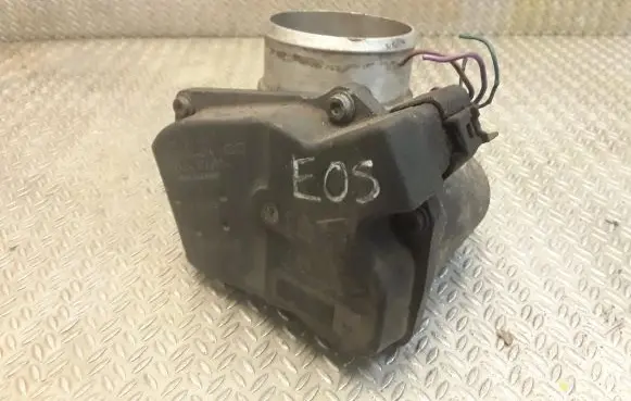 Volkswagen Eos Throttle valve 06F133062G
