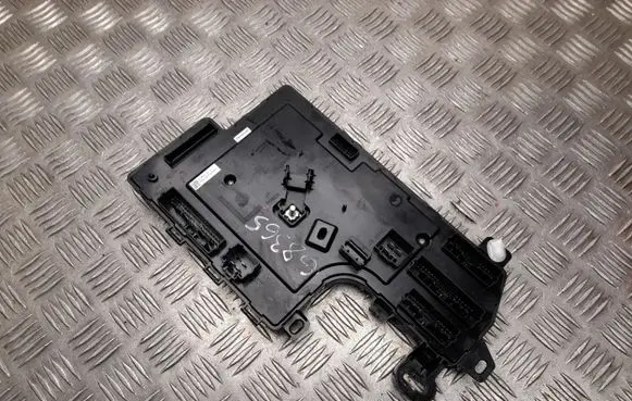 Tesla Model 3 Comfort/convenience module 107867300L