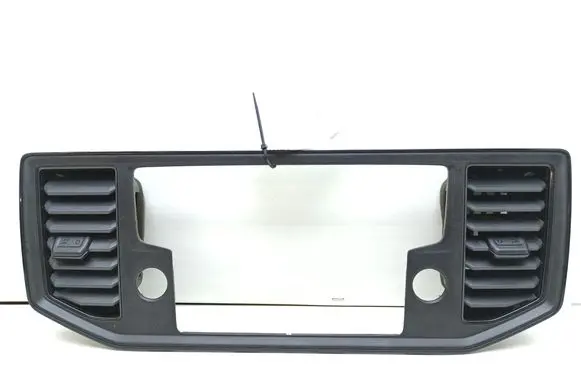 Volkswagen Crafter Dash center air vent grill 7C0857038B 7C0819706QWA 7C0819705QWA
