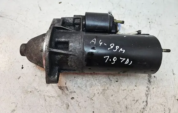 Audi A4 S4 B5 8D Starter motor 068911024C