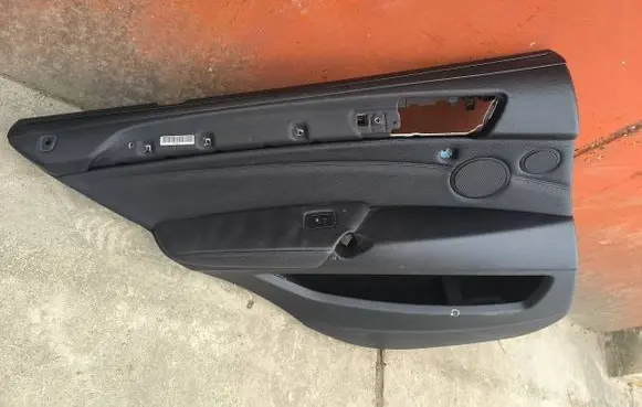 BMW X5M E70 Rear door card panel trim 70P4225 3900974 00827488