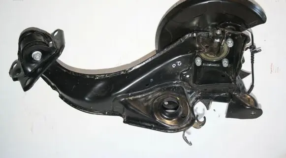 Mini One - Cooper F56 F55 Rear wheel hub 6851576