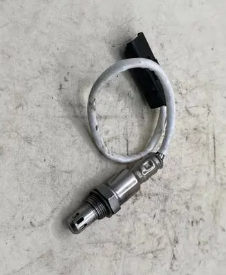 Citroen C3 Tailgate opening switch T1782 9673438580
