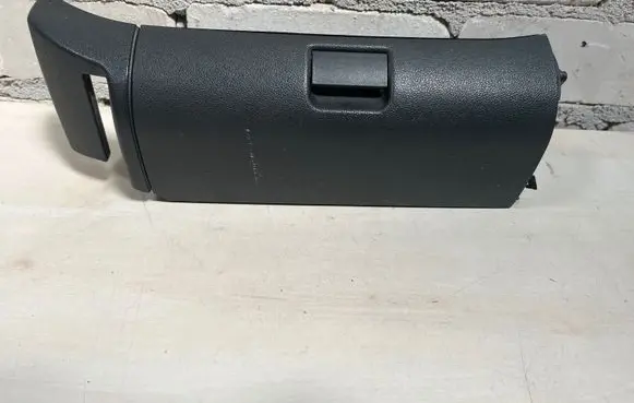Mercedes-Benz E W211 Seat trim A2119190173