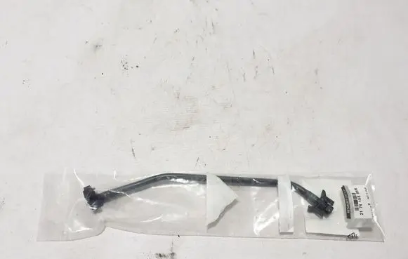 Renault Trafic III (X82) Engine coolant pipe/hose 217415895R