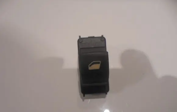 Peugeot 5008 Electric window control switch 96662297XT