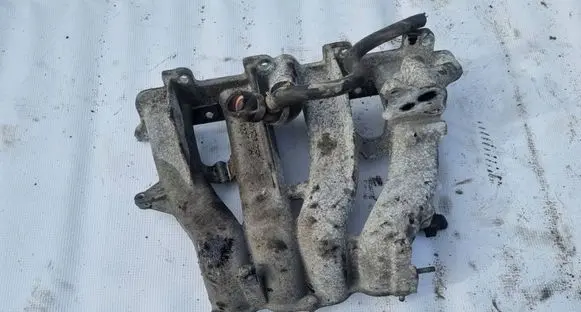 Opel Vectra B Intake manifold 90528260
