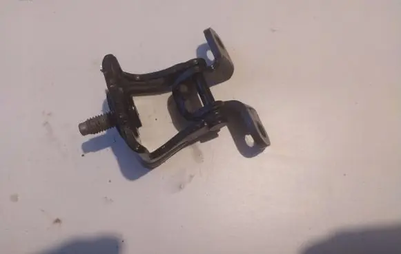 Volkswagen Golf VII Tailgate/trunk/boot hinge