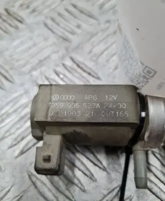 Audi A6 S6 C5 4B Turbo solenoid valve 059906627A