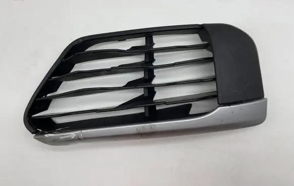 BMW X1 F48 F49 Front fog light trim/grill 7354778